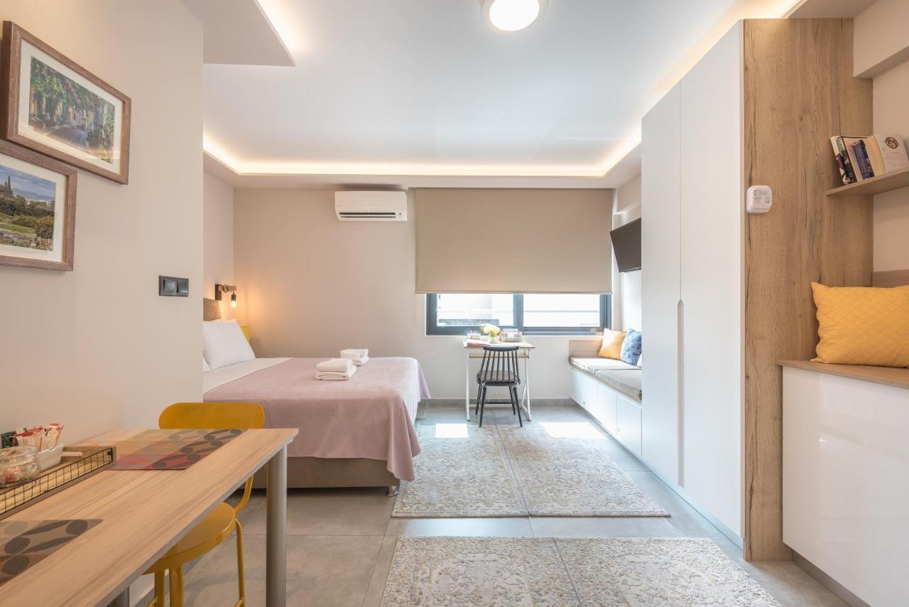 ✰Bright, Renovated, Spacious And Cosy Studio✰ 아테네 외부 사진